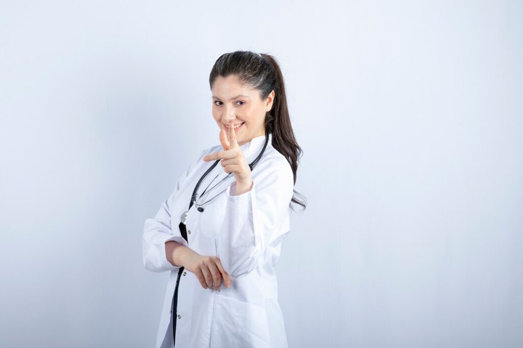 5 predictions for the insurance industry in 2025 - advertisement shout