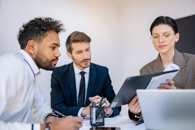 Business Interruption Insurance Everything You Need to Know - advertisement shout