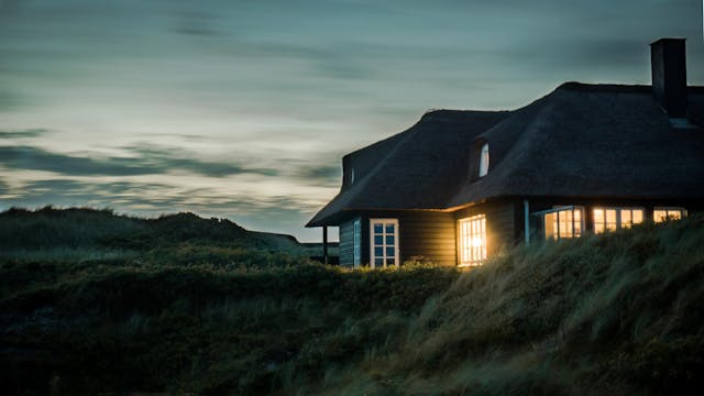 3 Reasons People Don’t Buy Homeowners Insurance - advertisement shout