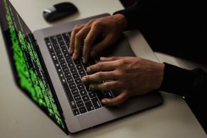 A guide to cyber insurance for modern businesses - advertisement shout