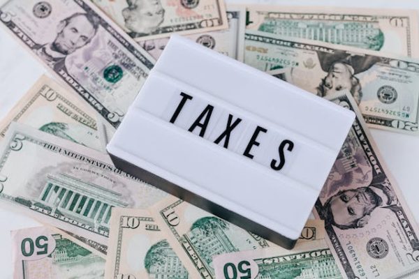Tax Benefits of Term Insurance in India Tax Benefits of Term Insurance in India - advertisement shout