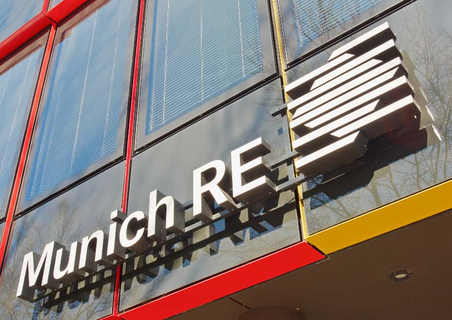 munich re logo building
