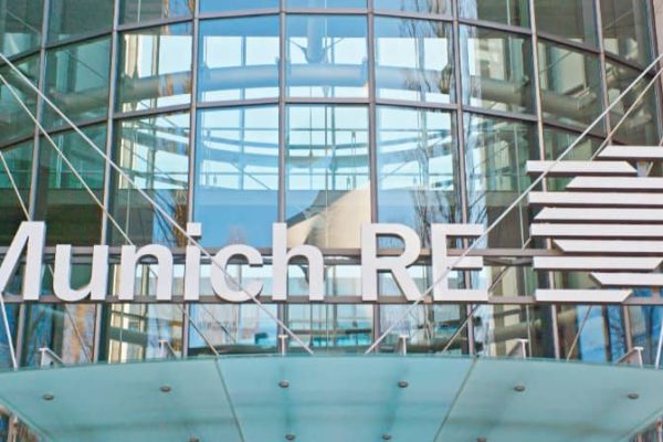 munich re logo sign